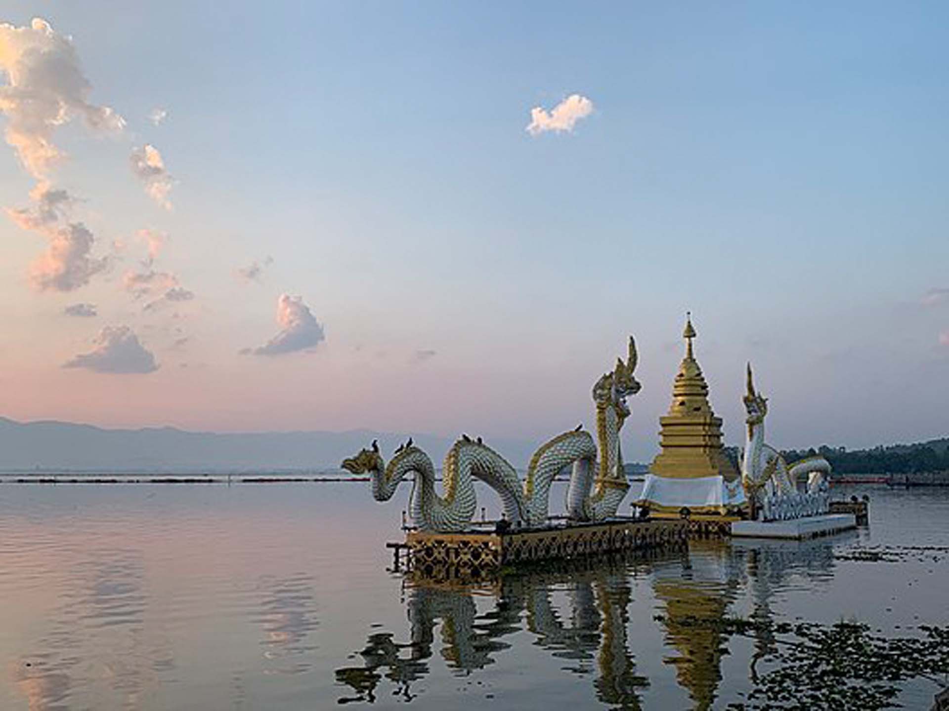 Sunset_at_Kwan_Phayao_กว๊านพะเยา_(25-12-2021)_img_05